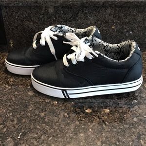 Heelys Ninja Grip Tread Sneakers